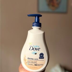 Baby Dove Derma Care Soothing Wash - White